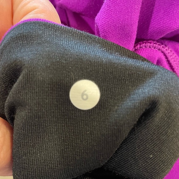 Lululemon Wunder Under Crop III in Tender Violet - Full On Luon - Picture 6 of 6